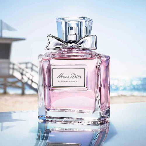 ديور ميس ديور بلومينج بوكيه او دو تواليت